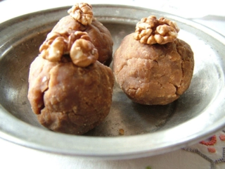 Pekmez Helvası Tarifi ve Malzemeleri